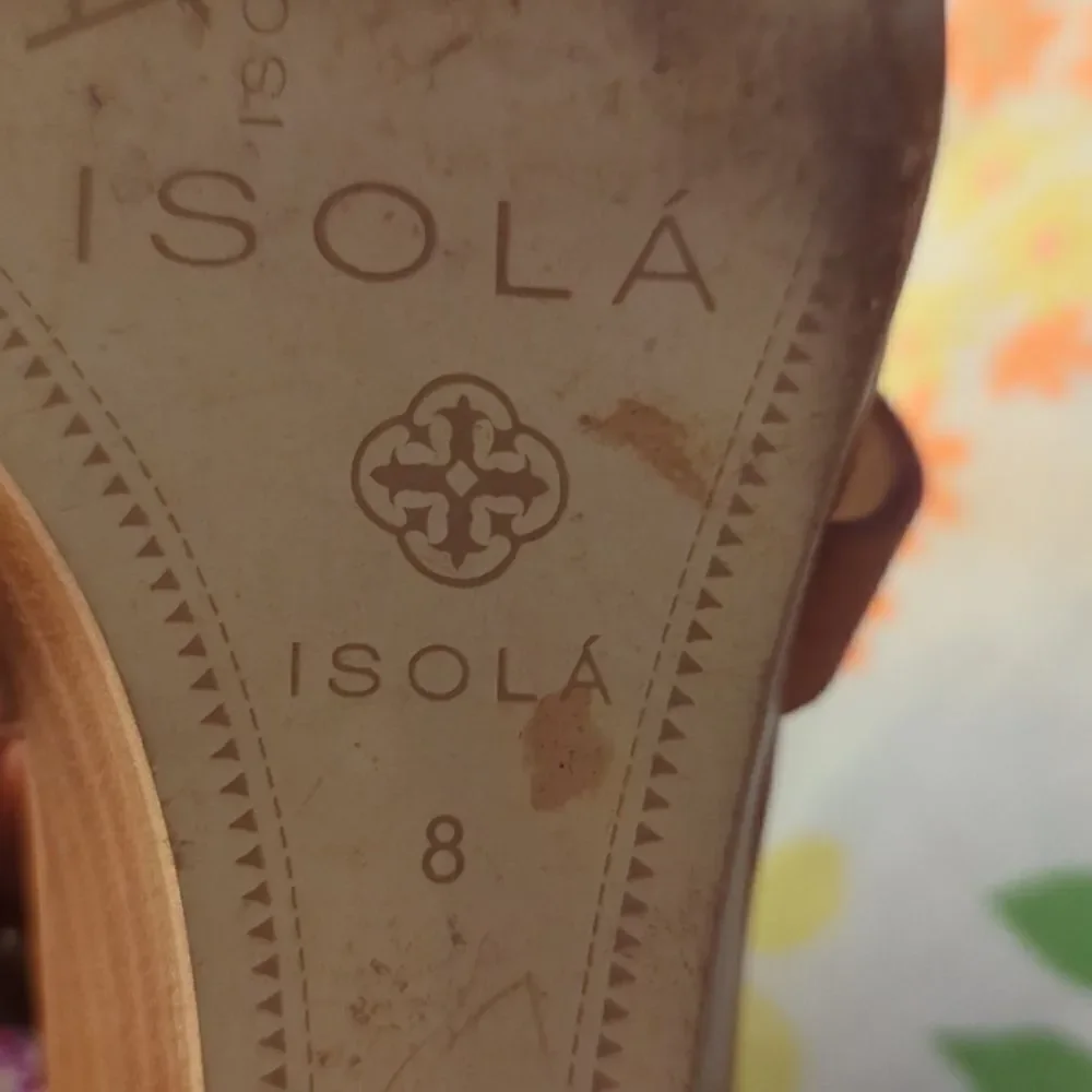 Isola women's brown leather gladiator‎ sandals size 8